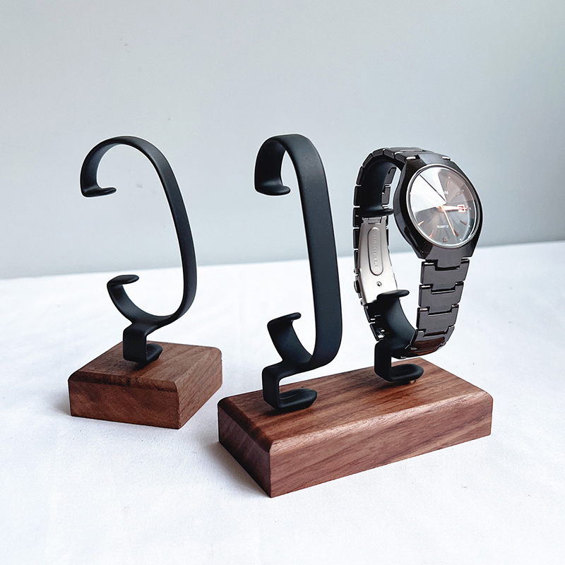 Support de montre en bois en f - Jewelry And Watches Inc avis et prix
